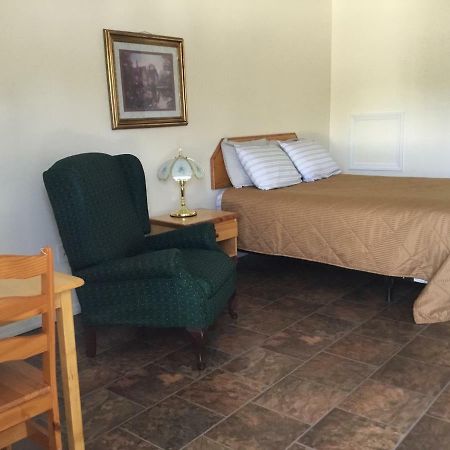 Fort Road Motel Perth-Andover Εξωτερικό φωτογραφία