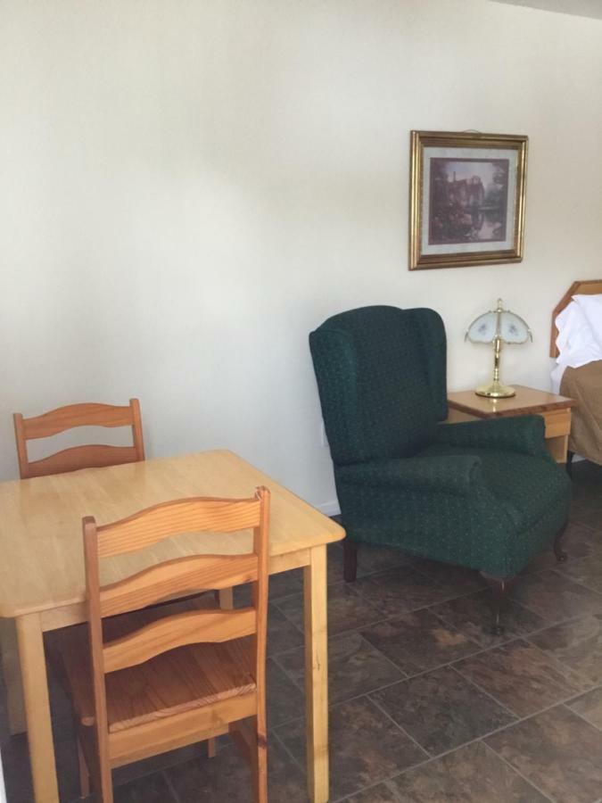 Fort Road Motel Perth-Andover Εξωτερικό φωτογραφία