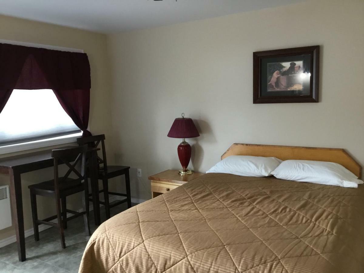 Fort Road Motel Perth-Andover Εξωτερικό φωτογραφία